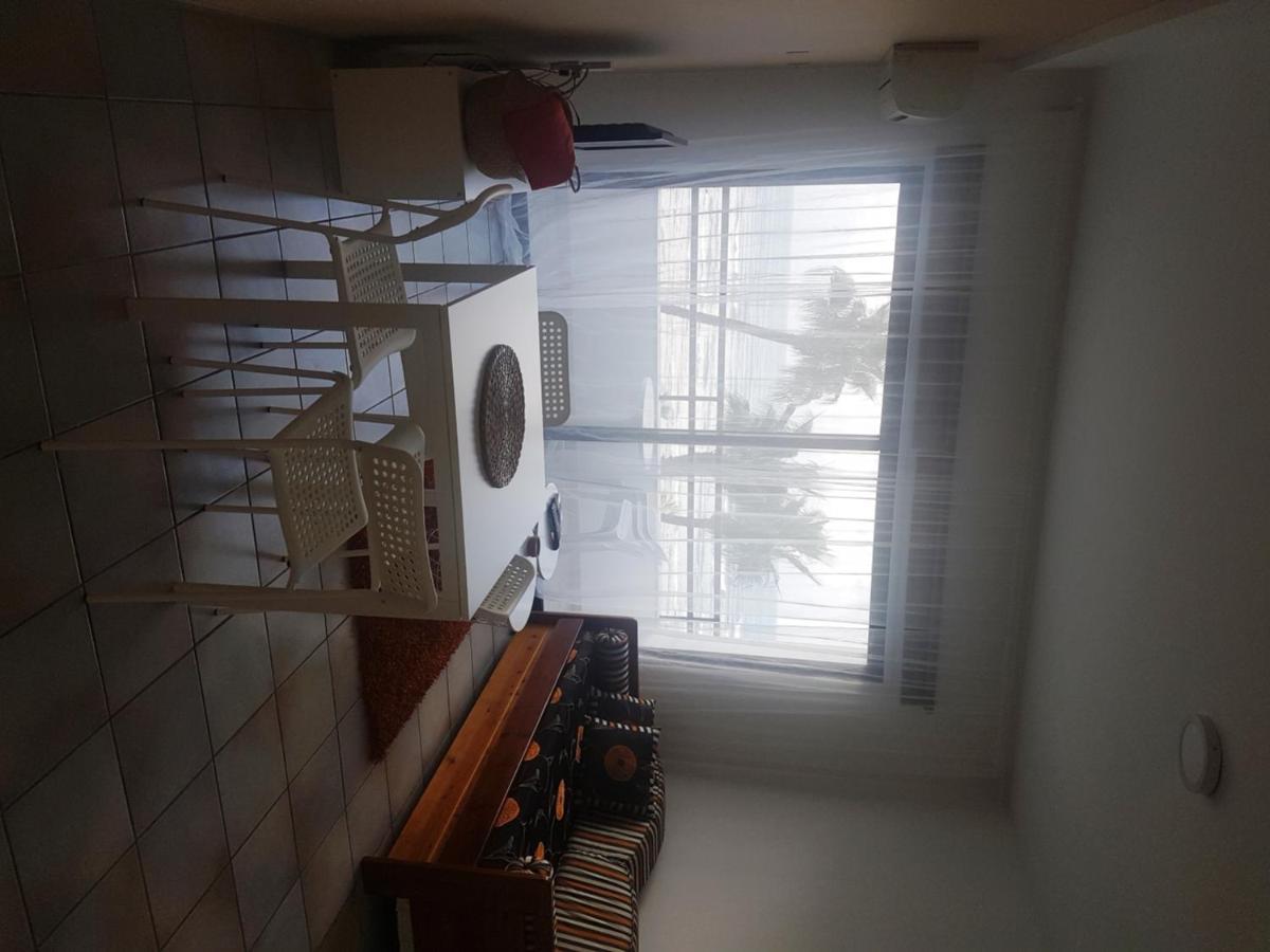 Krasas Beach Apartments ลาร์นาคา ห้อง รูปภาพ