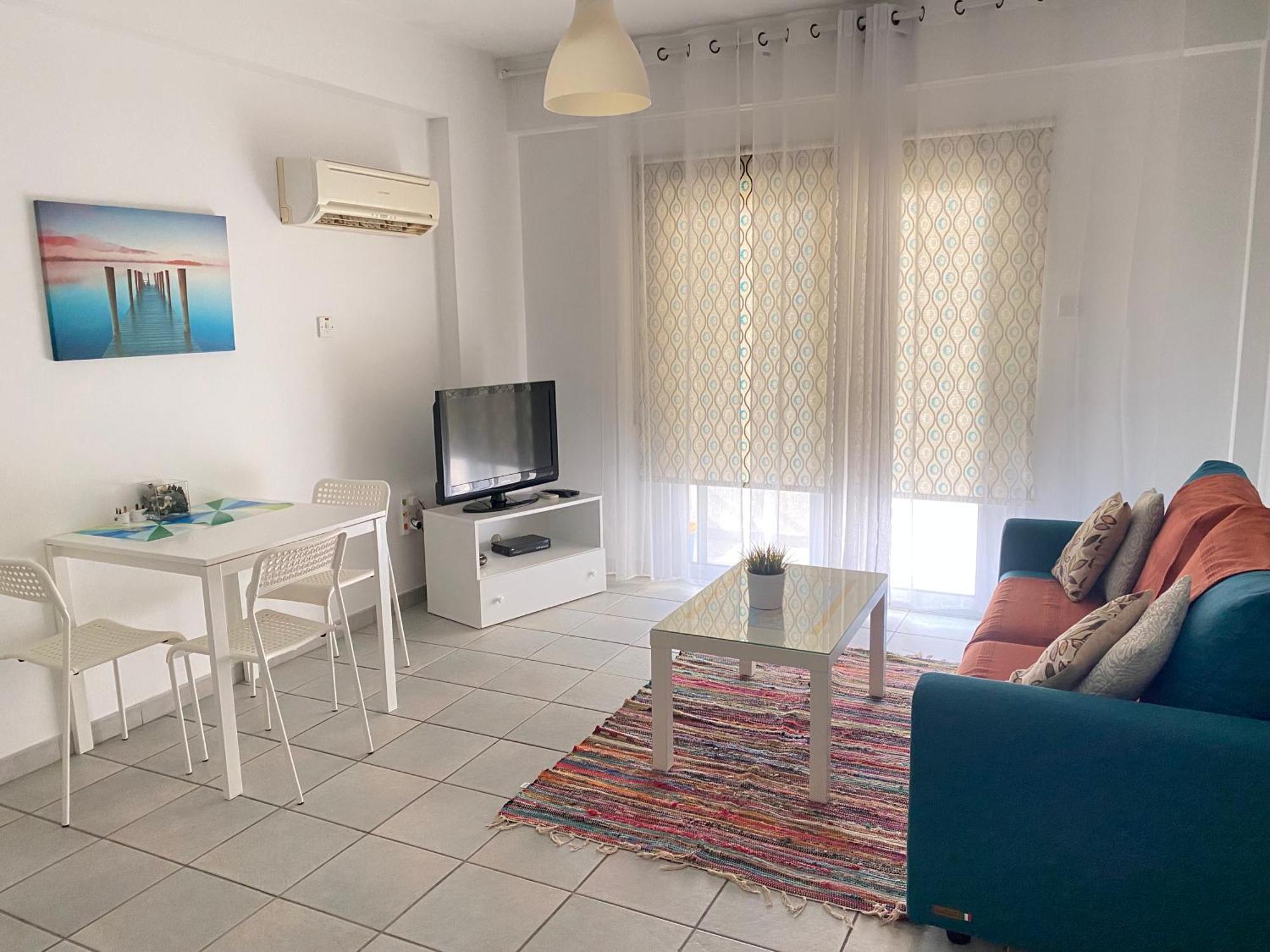 Krasas Beach Apartments ลาร์นาคา ภายนอก รูปภาพ