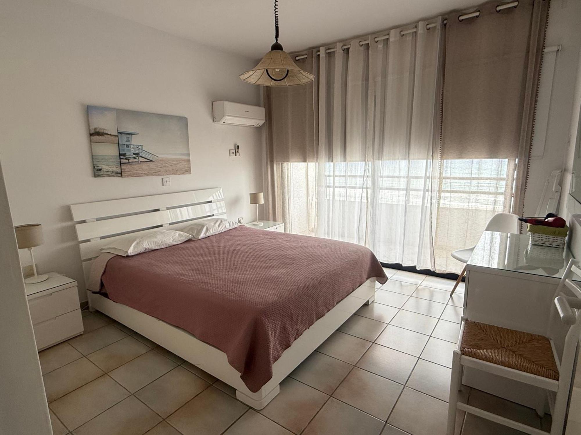 Krasas Beach Apartments ลาร์นาคา ภายนอก รูปภาพ