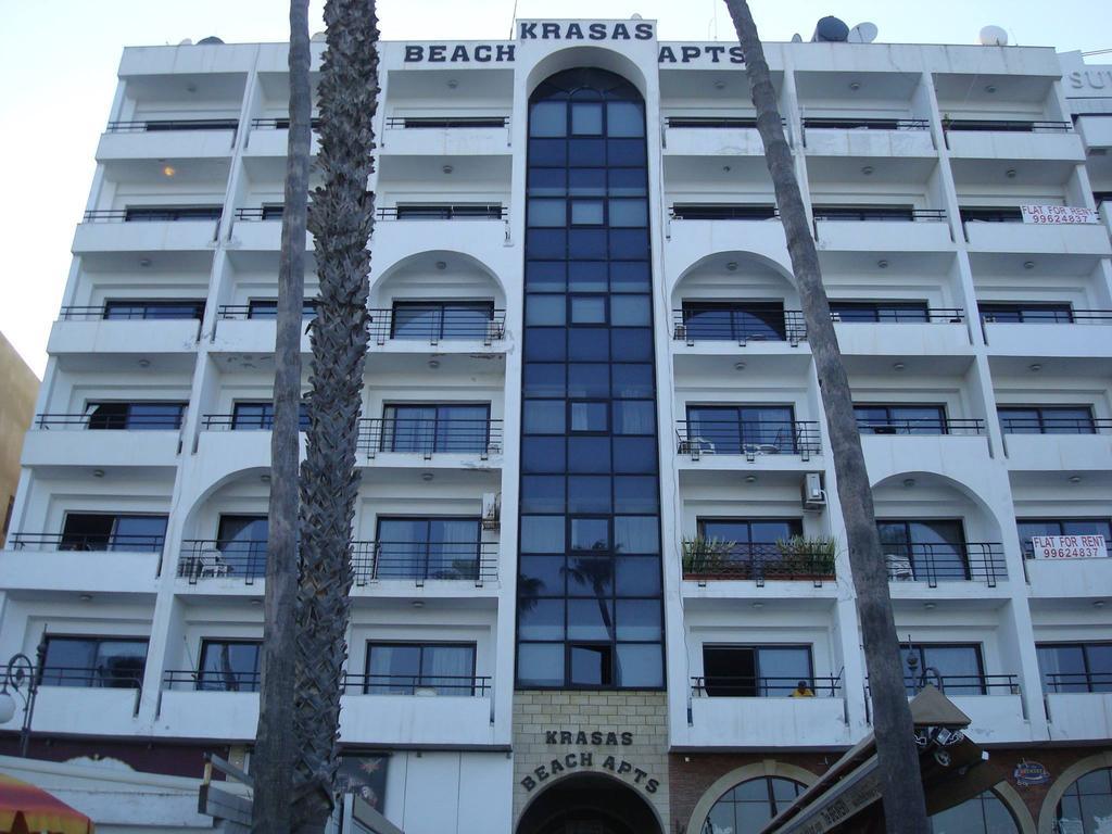 Krasas Beach Apartments ลาร์นาคา ภายนอก รูปภาพ